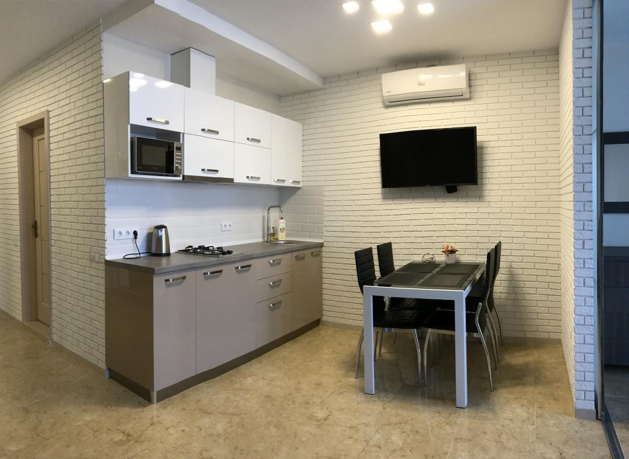 V&A Lux Apartments Batumi Exteriör bild